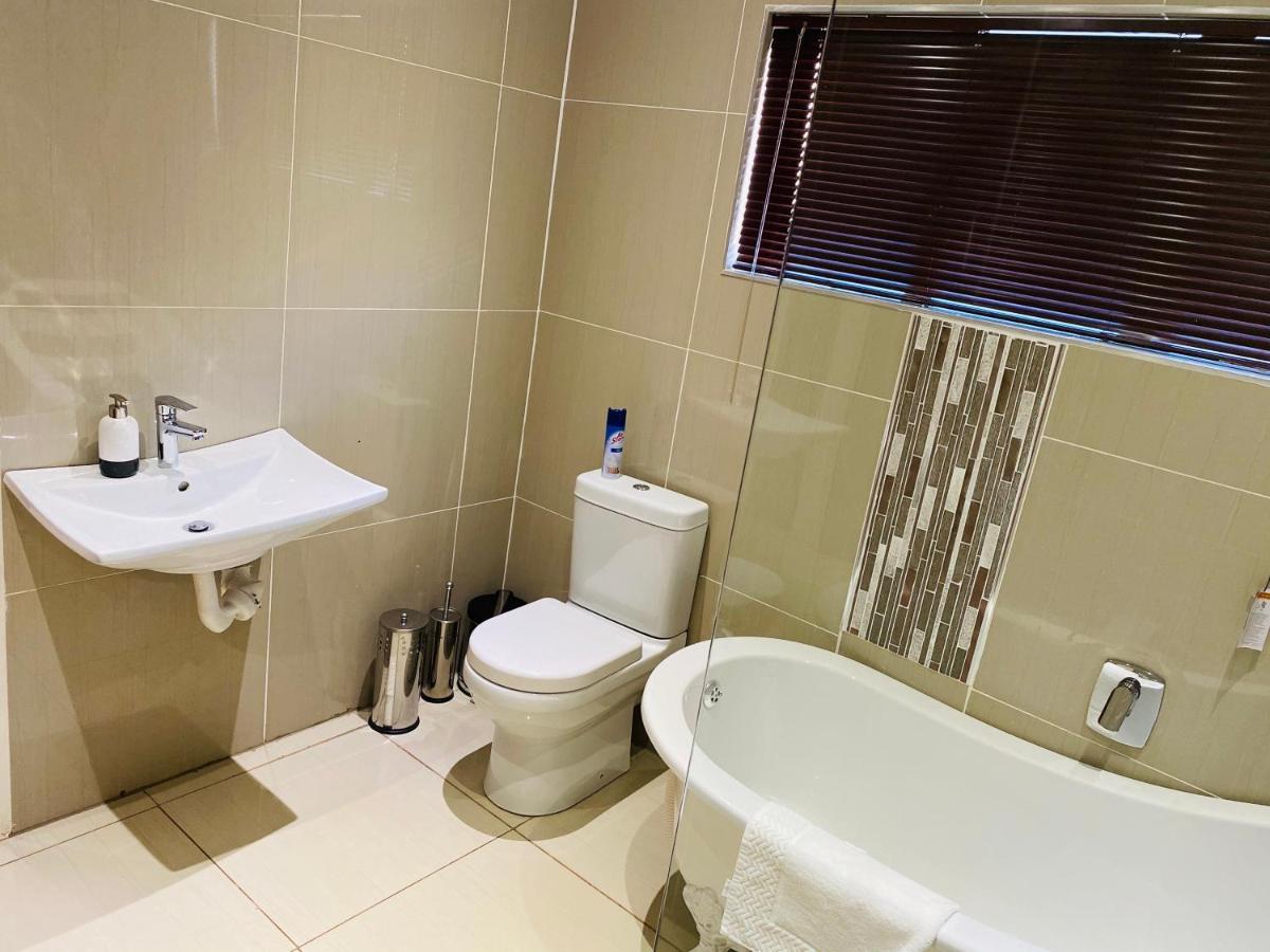 River Valley Guest House Butterworth Экстерьер фото